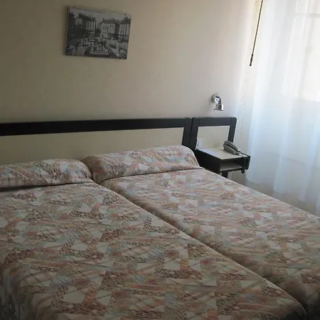 Des 3 Marchands Hotel