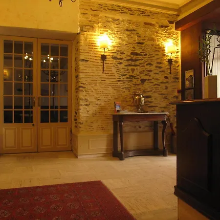 Des 3 Marchands 3* ナント