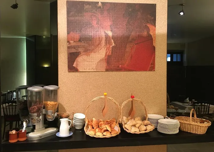 Des 3 Marchands Hotel 3*