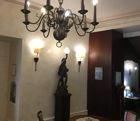 Des 3 Marchands Hotel