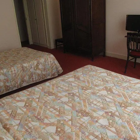 Hotel Des 3 Marchands Nantes