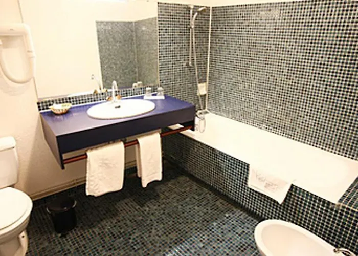 호텔 Des 3 Marchands